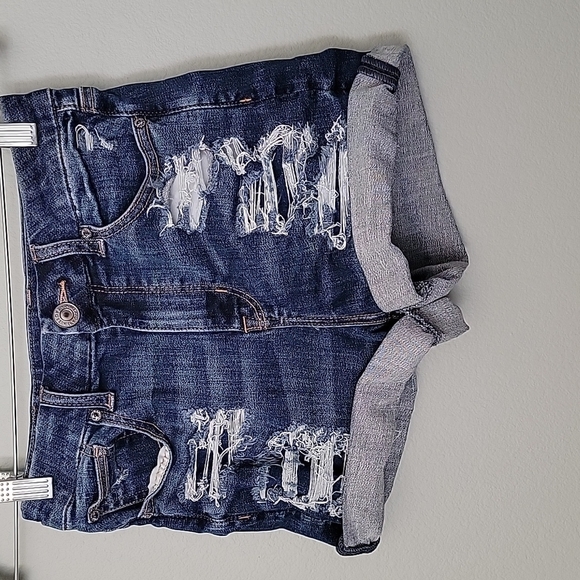 AEO curvy hi-rise Festival VSCO denim shortie shorts size 2 - Picture 2 of 10